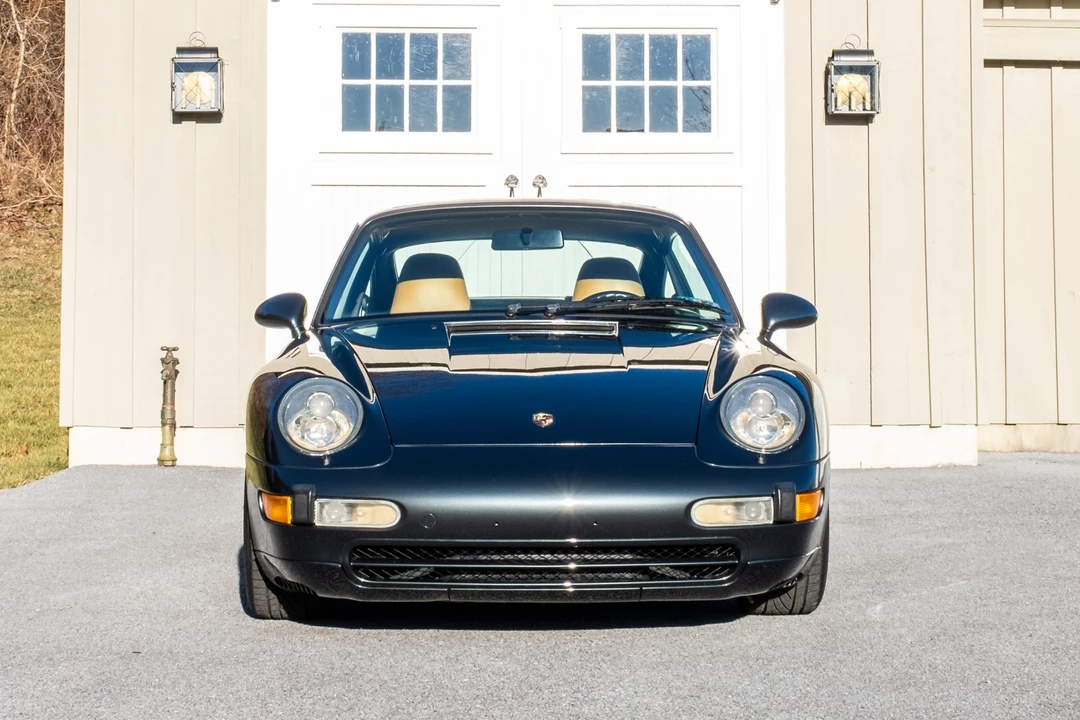 1996 Porsche 993 Carrera - Image 10 of 31