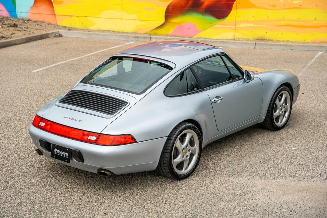 1996 Porsche 993 Carrera 4 - Image 28 of 31