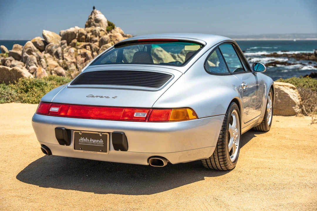 1996 Porsche 993 Carrera 4 - Image 16 of 31
