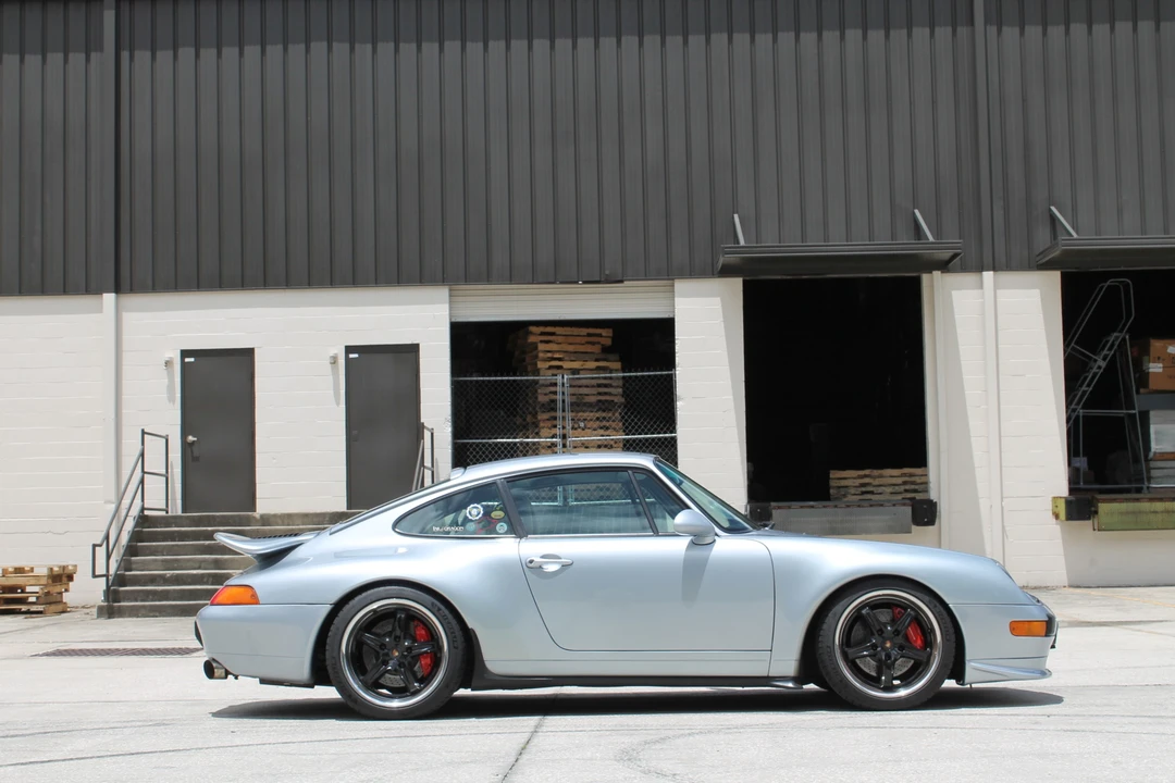 1996 Porsche 993 Carrera - Image 28 of 31