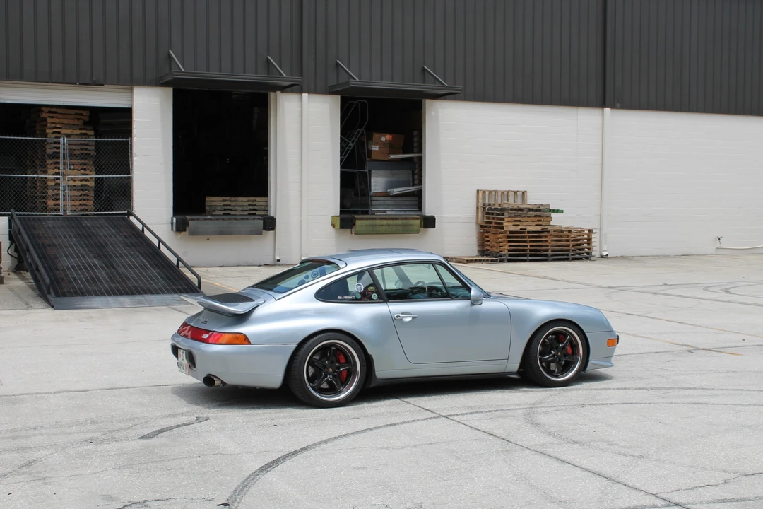 1996 Porsche 993 Carrera - Image 9 of 31