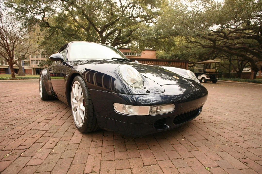 1996 Porsche 993 Carrera - Image 11 of 31