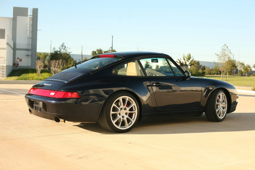 1996 Porsche 993 Carrera - Image 17 of 31