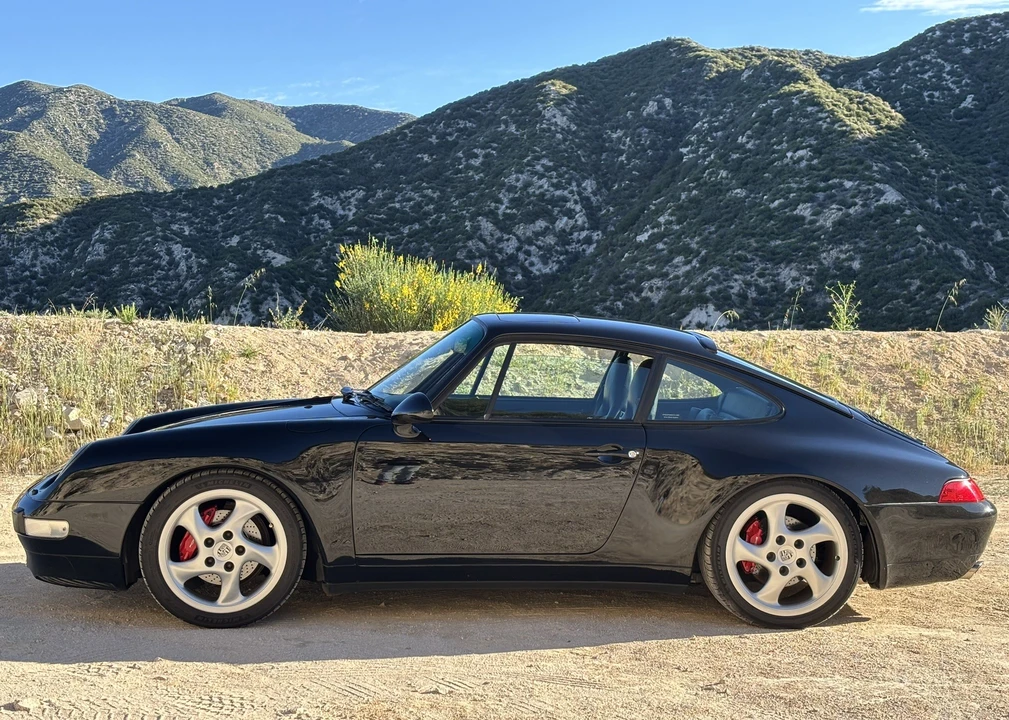 1996 Porsche 993 Carrera 4 - Image 26 of 31