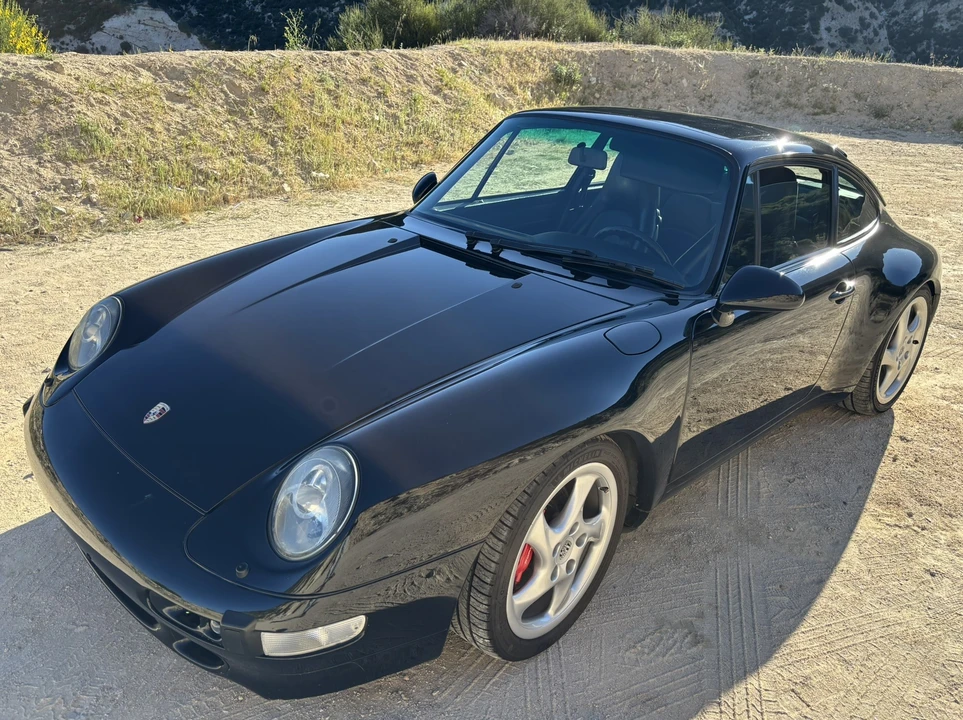 1996 Porsche 993 Carrera 4 - Image 11 of 31
