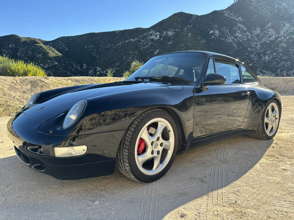 1996 Porsche 993 Carrera 4 - Image 13 of 31