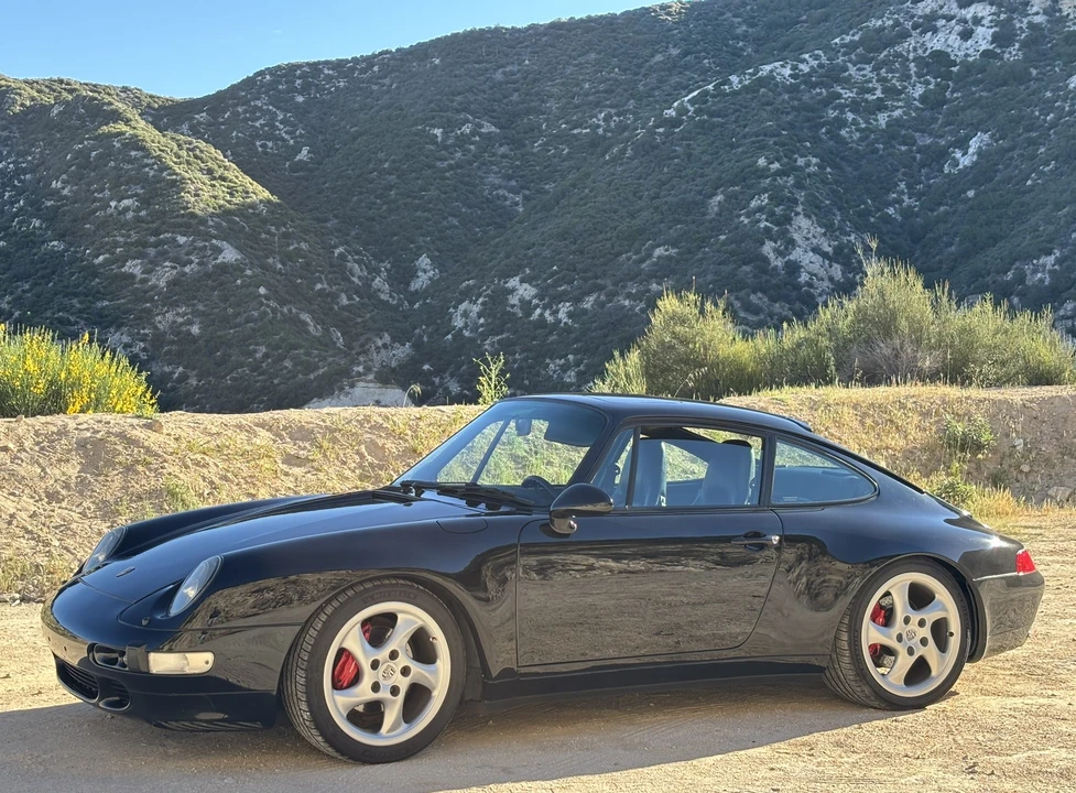 1996 Porsche 993 Carrera 4 - Image 21 of 31