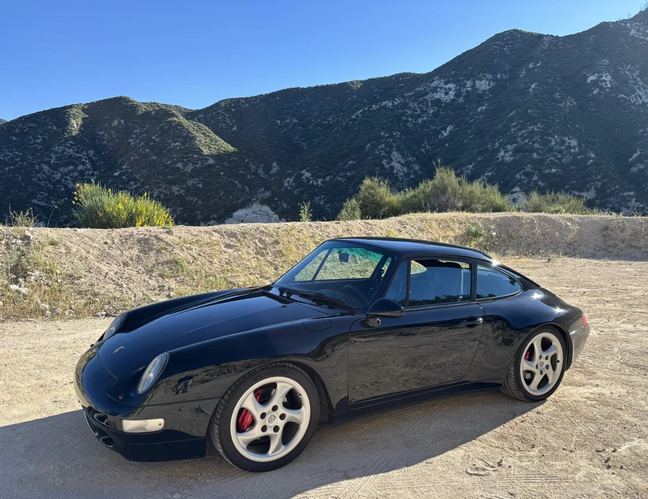 1996 Porsche 993 Carrera 4 - Image 14 of 31