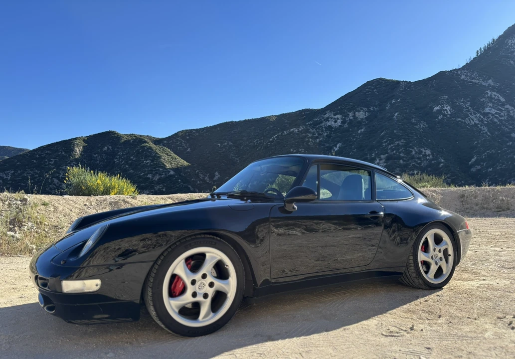 1996 Porsche 993 Carrera 4 - Image 15 of 31