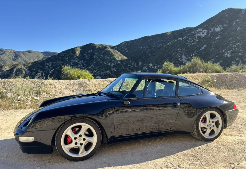 1996 Porsche 993 Carrera 4 - Image 16 of 31