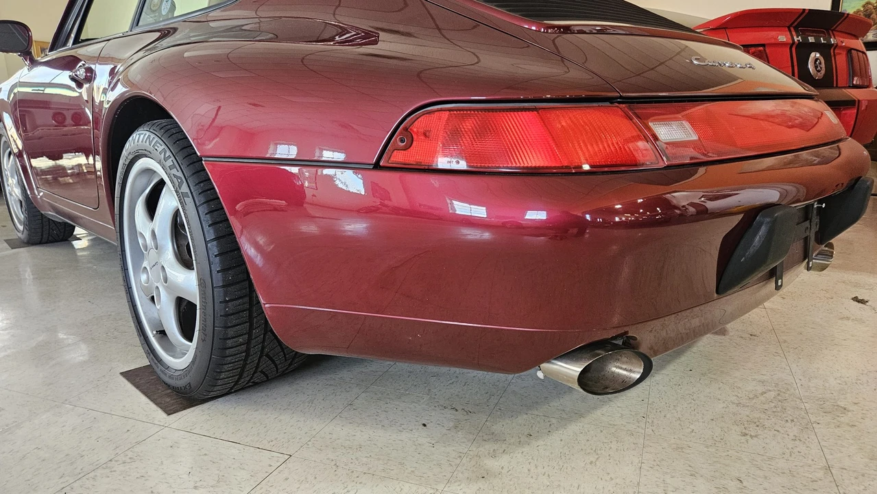 1996 Porsche 993 Carrera - Image 27 of 31