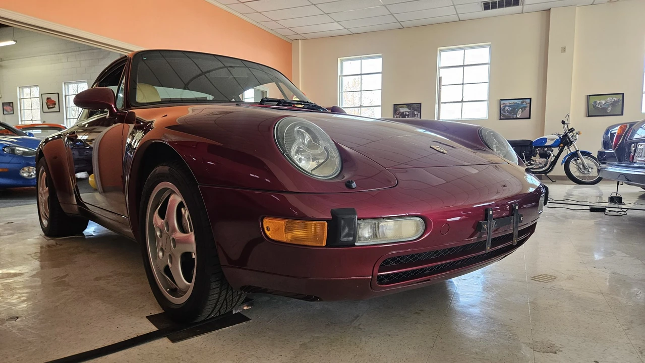 1996 Porsche 993 Carrera - Image 12 of 31