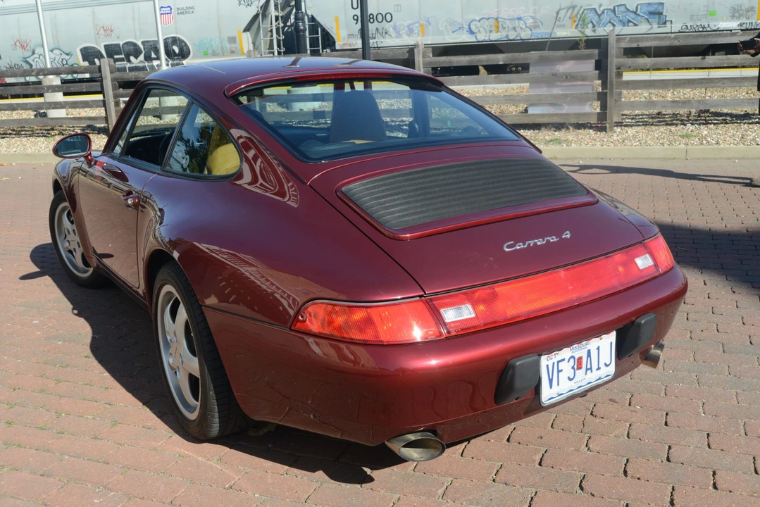 1996 Porsche 993 Carrera - Image 7 of 31