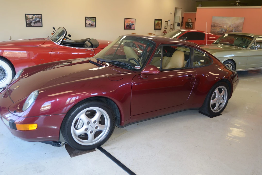 1996 Porsche 993 Carrera - Image 9 of 31