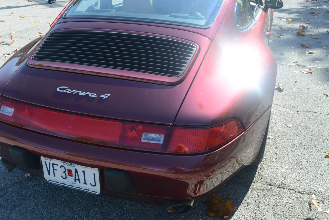 1996 Porsche 993 Carrera - Image 22 of 31