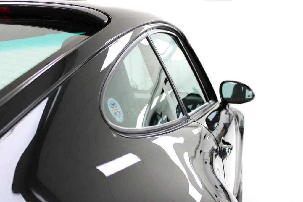 1996 Porsche 993 Carrera 4 - Image 19 of 31