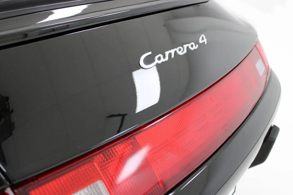 1996 Porsche 993 Carrera 4 - Image 14 of 31