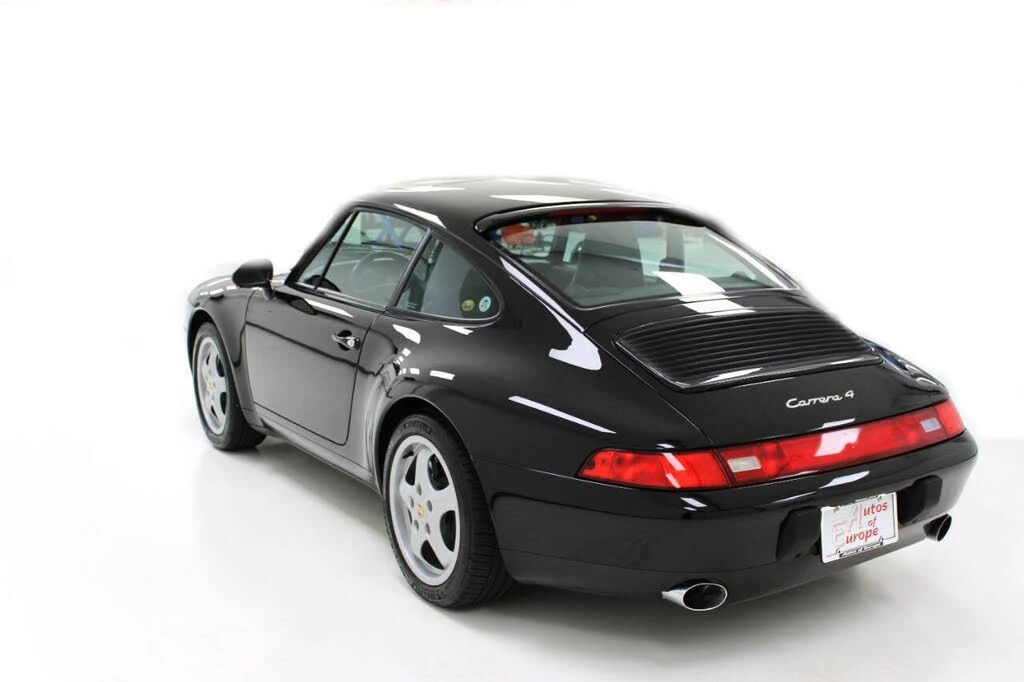1996 Porsche 993 Carrera 4 - Image 10 of 31