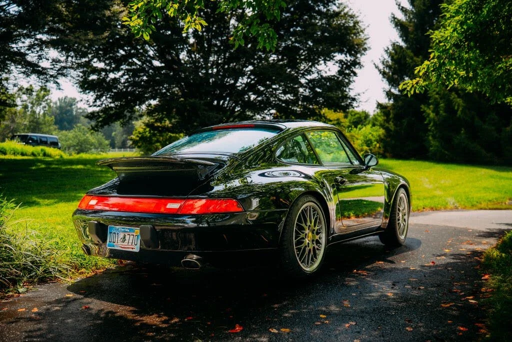 1996 Porsche 993 Carrera 4 - Image 10 of 31