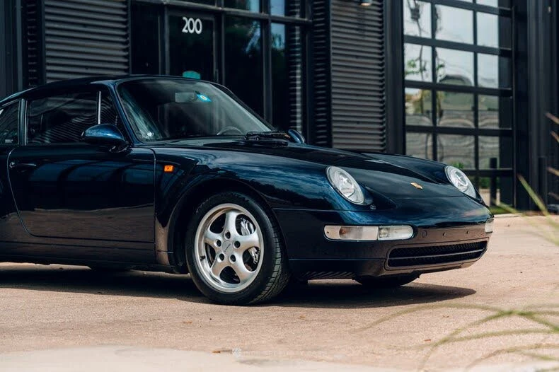 1996 Porsche 993 Carrera 4 - Image 9 of 31