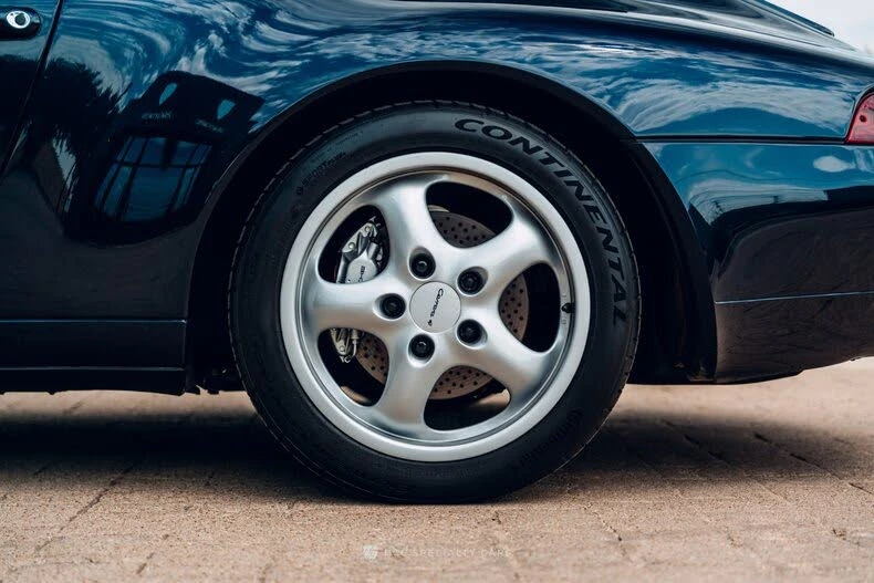 1996 Porsche 993 Carrera 4 - Image 26 of 31