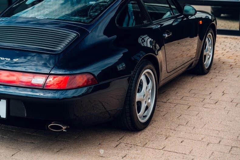 1996 Porsche 993 Carrera 4 - Image 19 of 31