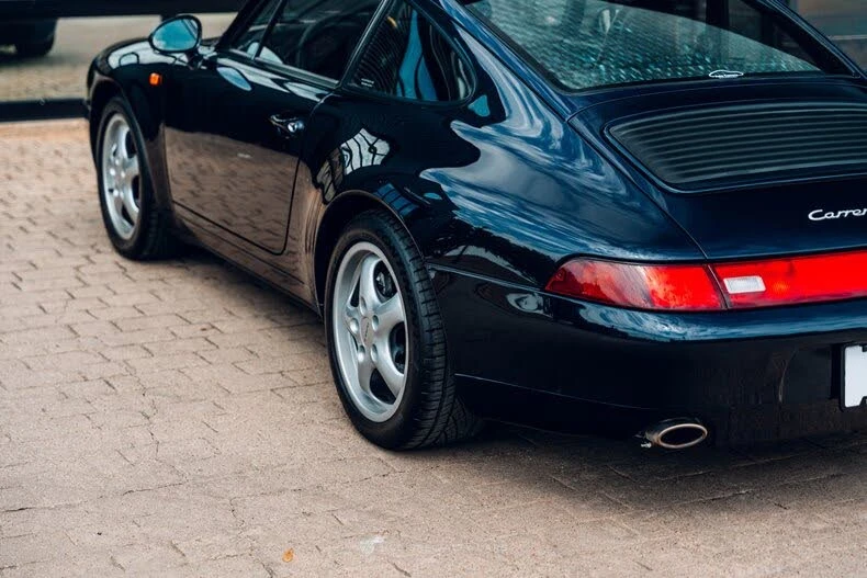 1996 Porsche 993 Carrera 4 - Image 16 of 31
