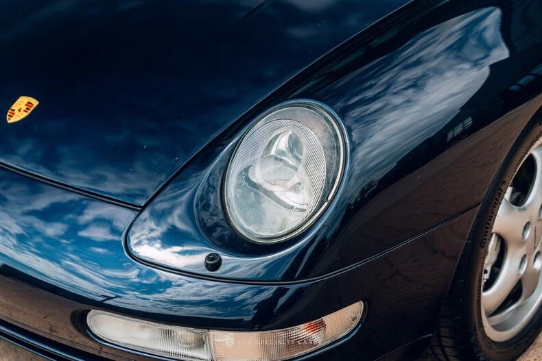 1996 Porsche 993 Carrera 4 - Image 4 of 31