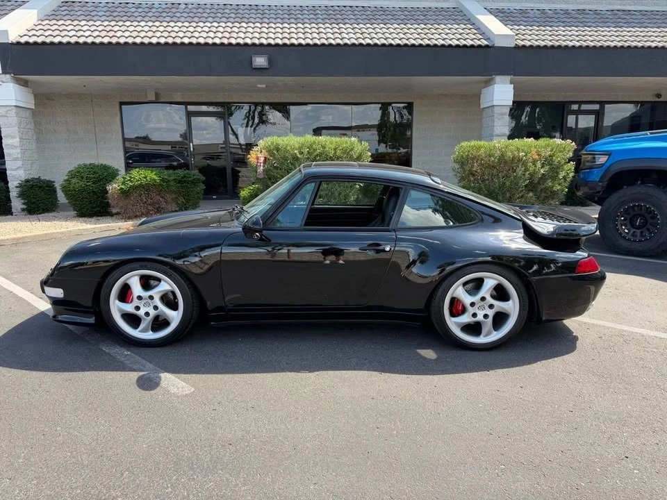 1996 Porsche 993 Carrera 4 - Image 4 of 9