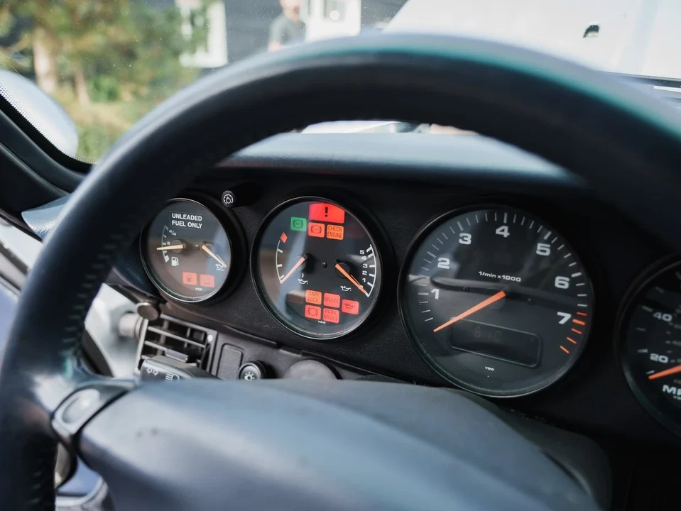 1996 Porsche 993 Carrera 4 - Image 22 of 31