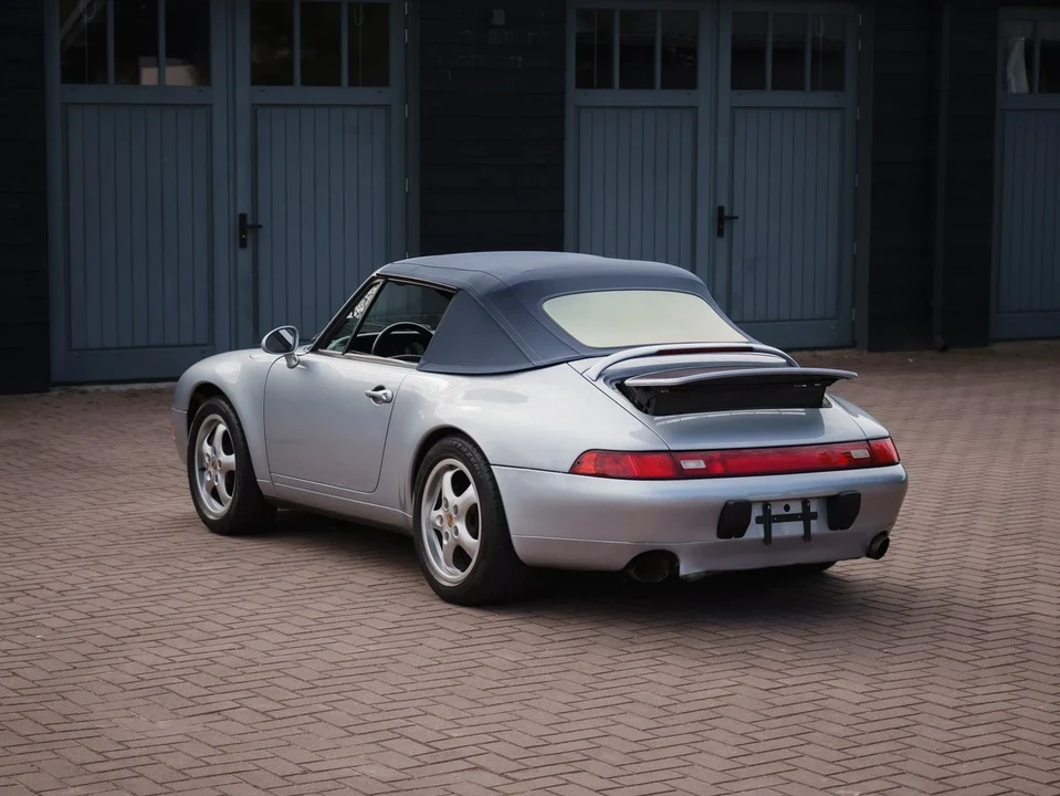 1996 Porsche 993 Carrera 4 - Image 13 of 31