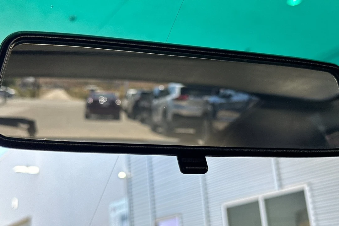1996 Porsche 993 Carrera 4 - Image 21 of 21