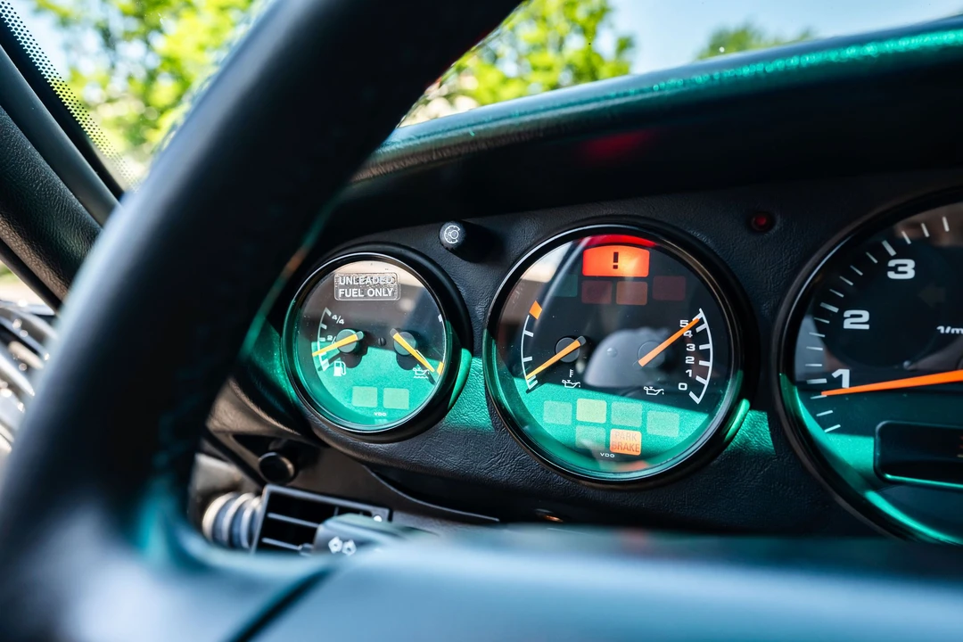 1996 Porsche 993 Carrera 4S - Image 16 of 31