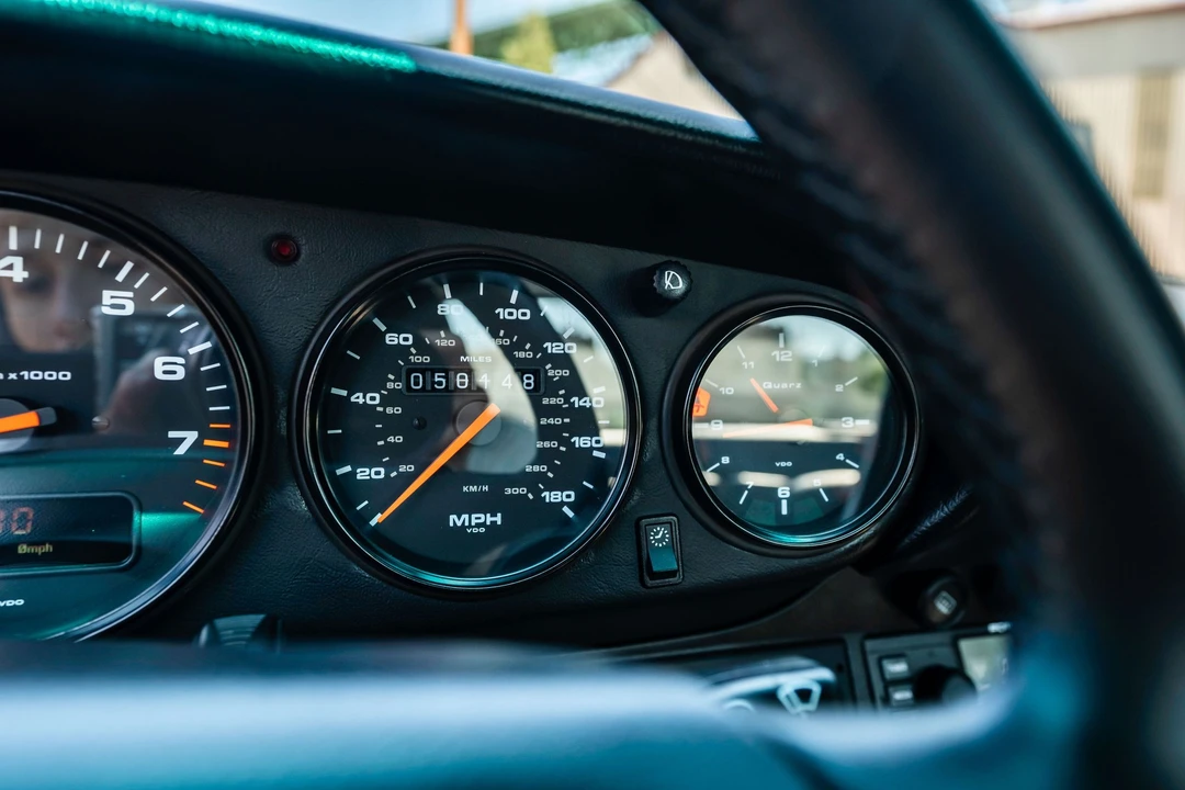 1996 Porsche 993 Carrera 4S - Image 17 of 31