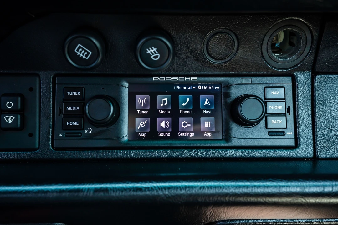 1996 Porsche 993 Carrera 4S - Image 21 of 31