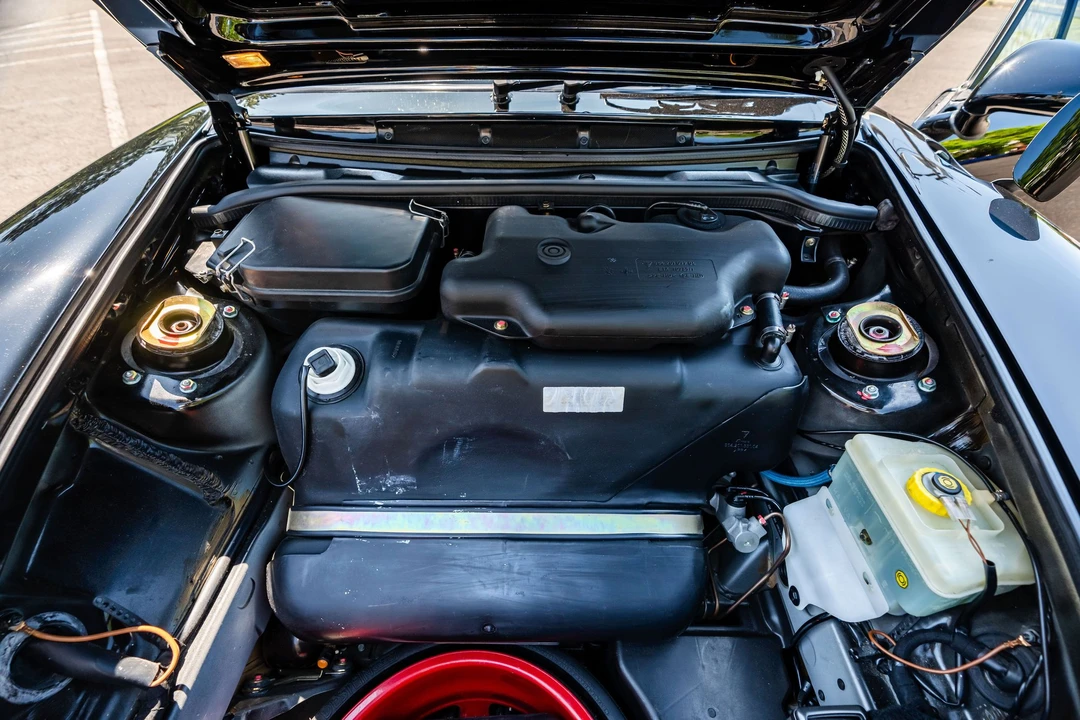 1996 Porsche 993 Carrera 4S - Image 9 of 31
