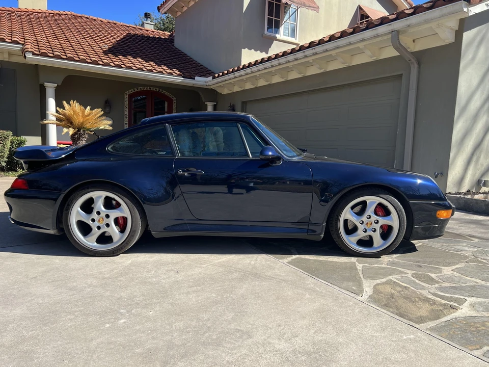 1996 Porsche 993 Carrera 4S - Image 25 of 31