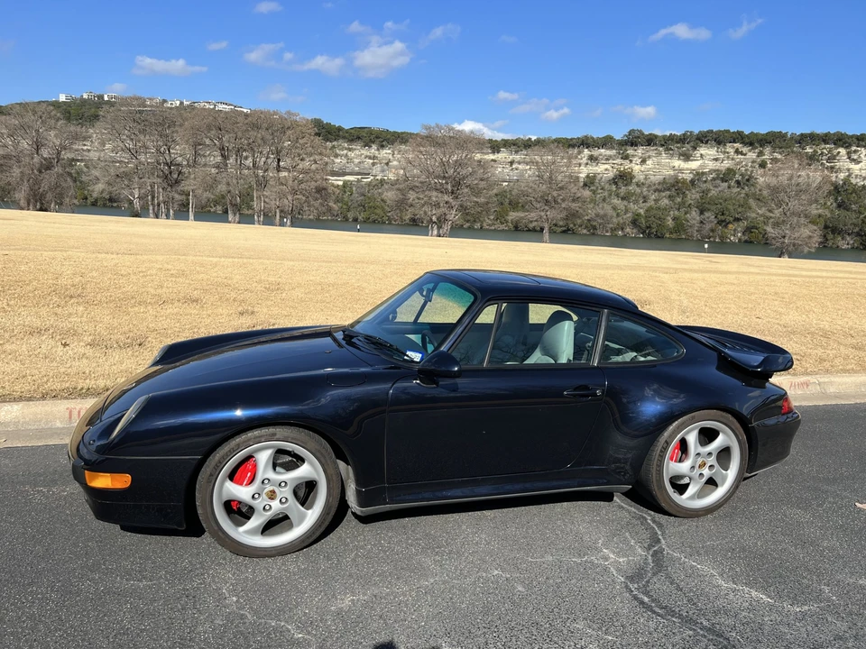 1996 Porsche 993 Carrera 4S - Image 11 of 31