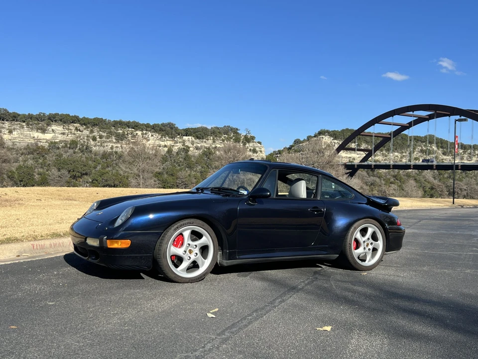 1996 Porsche 993 Carrera 4S - Image 10 of 31