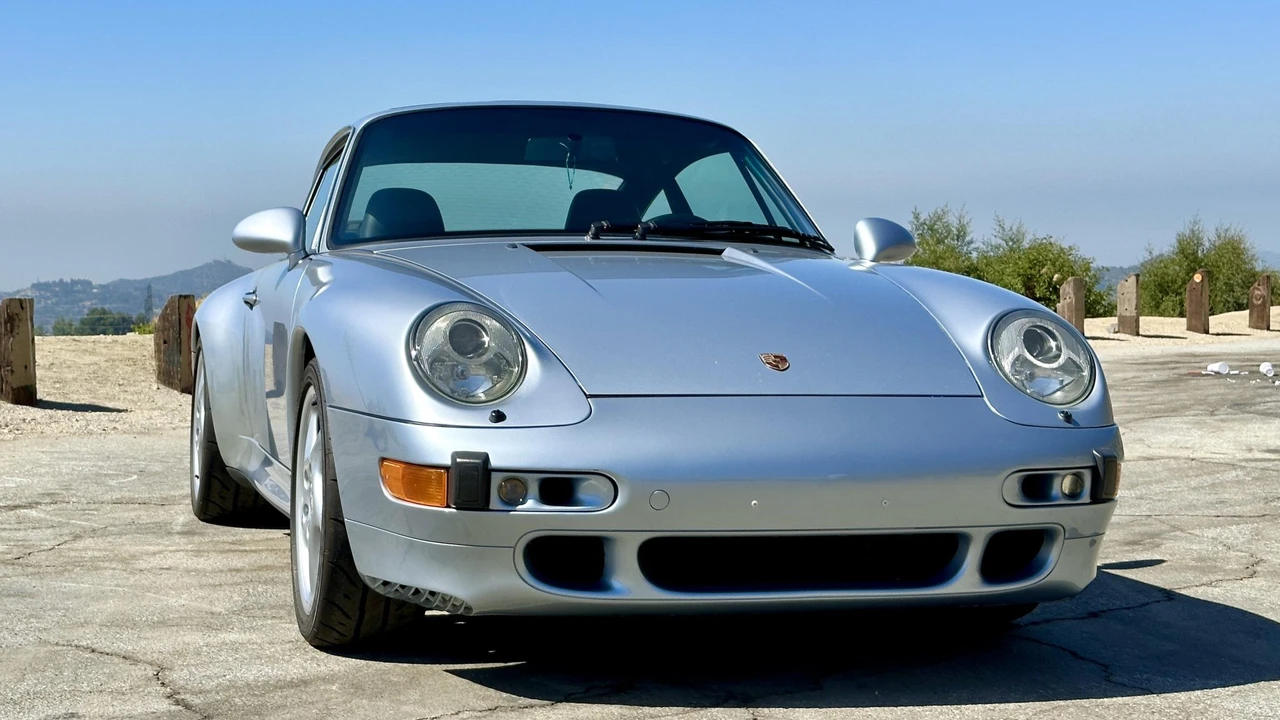 1996 Porsche 993 Carrera 4S - Image 4 of 31