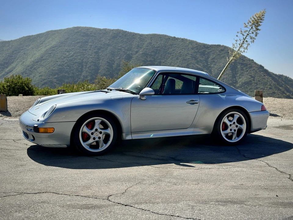 1996 Porsche 993 Carrera 4S - Image 9 of 31