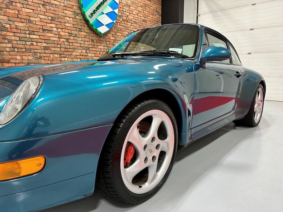 1996 Porsche 993 Carrera 4S - Image 11 of 31
