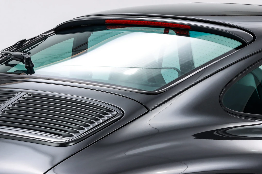 1996 Porsche 993 Carrera 4S - Image 27 of 31