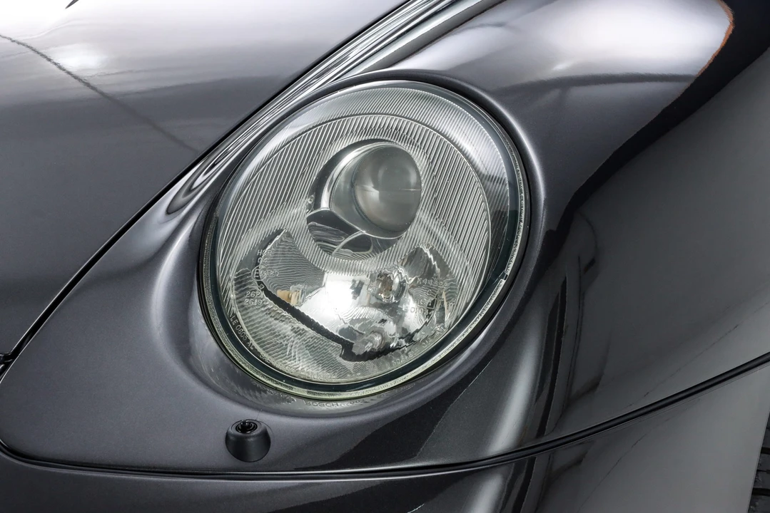 1996 Porsche 993 Carrera 4S - Image 15 of 31