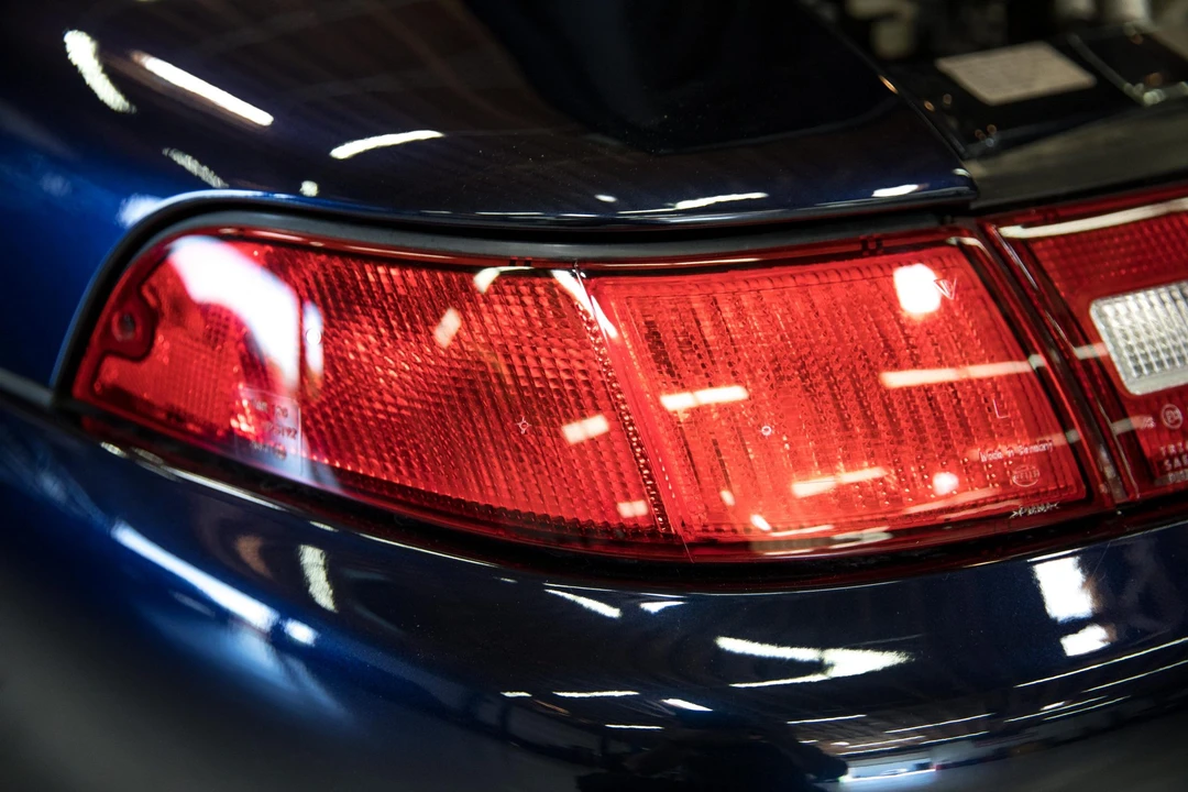 1996 Porsche 993 Carrera 4S - Image 20 of 31