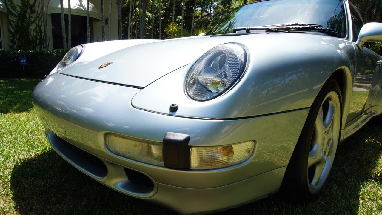 1996 Porsche 993 Carrera 4S - Image 13 of 31