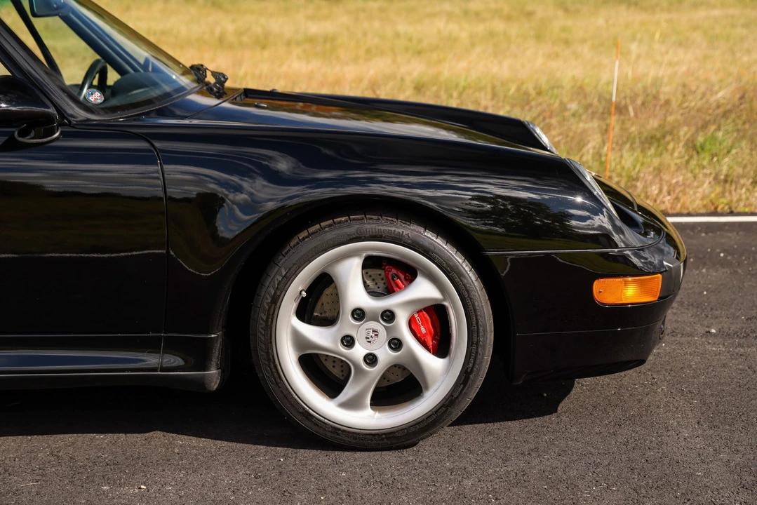 1996 Porsche 993 Carrera 4S - Image 26 of 31