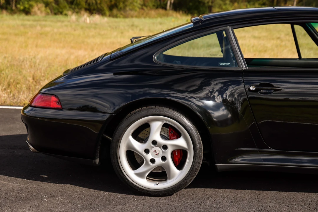 1996 Porsche 993 Carrera 4S - Image 28 of 31
