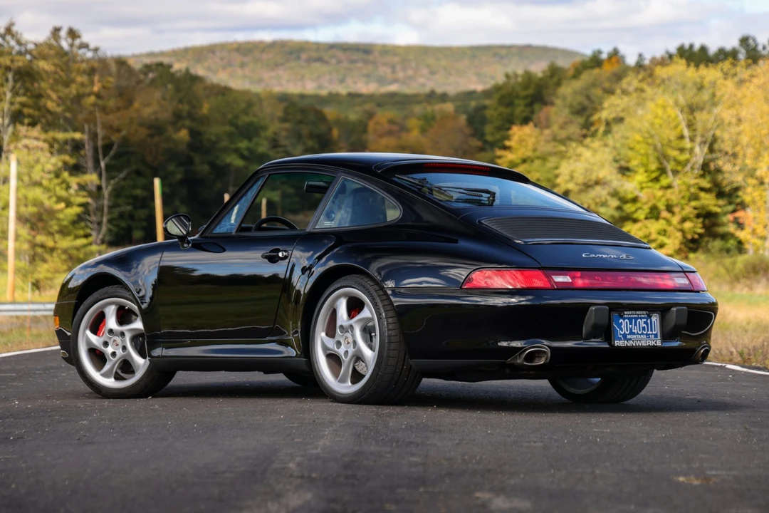 1996 Porsche 993 Carrera 4S - Image 21 of 31