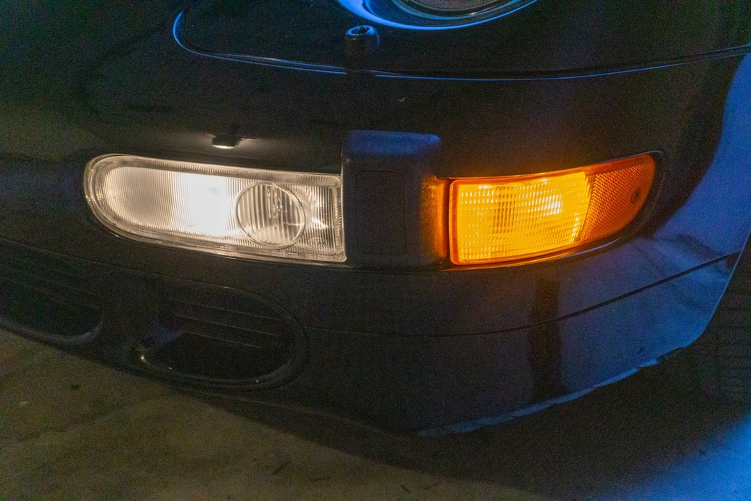 1996 Porsche 993 Carrera 4S - Image 20 of 31